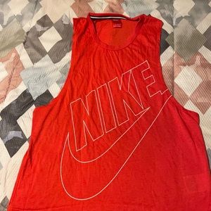 Xs Nike top